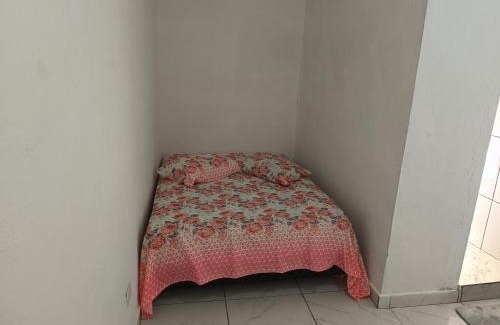 Asturias Apartment | Kit Flat aconchegante em Asturias-Guarujá - Proximo a Praia da Pitangueiras,-Tombo - Guaiúba e Asturias