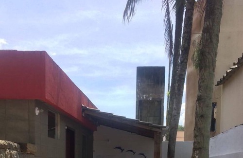 Toninhas Ski Chalet | KIT-NET - BEACH SIDE- 1 TO 4 PEOPLE