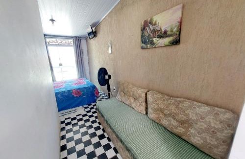 Jardim Nautilus Apartment | Kitnet Aconchegante com Varanda e Cozinha