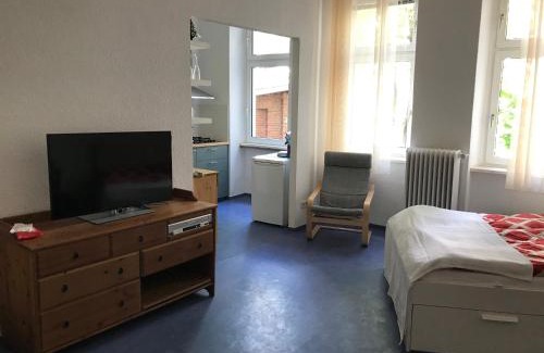 Reinickendorf Apartment | Klein App in Alt - Tegel