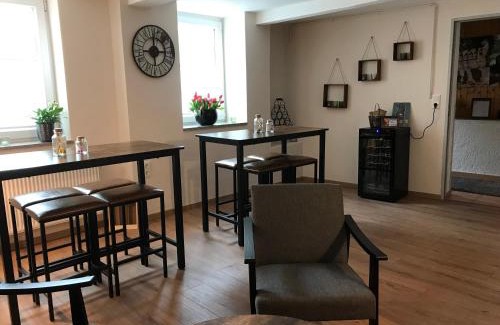 Neumagen-Dhron House | Klein und Fein für nach dem Wein, Römerstraße