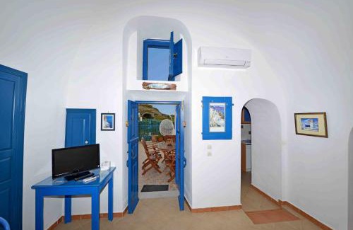 Episkopi Gonias House | Kleo's Guesthouse