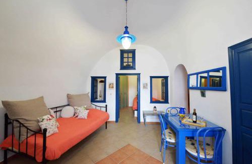 Episkopi Gonias House | Kleo's Guesthouse