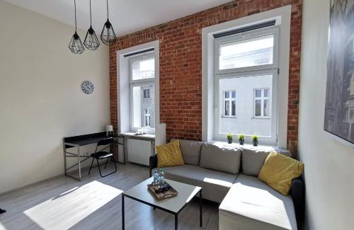 Srodmiescie Apartment | Klimatyczny apartament w magicznym miejscu