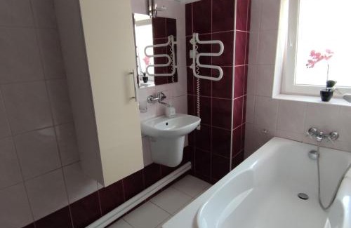 Czestochowa Apartment | Klimatyczny Zakątek pod Jasną Górą