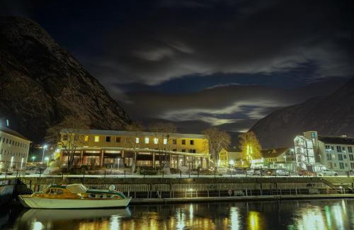 Ardalstangen Hotel | Klingenberg Hotel - Årdal