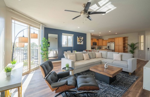 Tempe Apartment | KLVG - The Fredrick Tempe