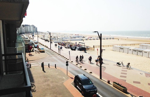 Het Zoute Apartment | 🏖️ Knokke Le Zoute - 3 bedroom apartment - sea view - Private garage
