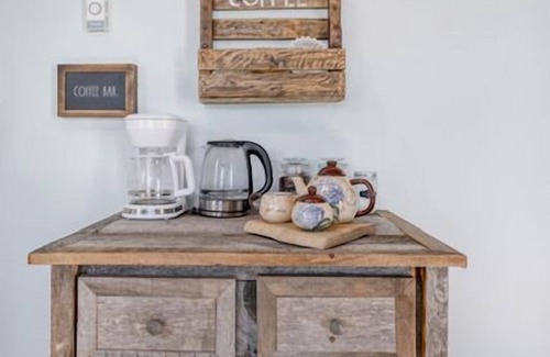 Mahone Bay House | Knotting Hill - A Hidden Gem Retreat in Mahone Bay