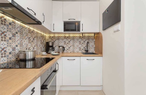 Przymorze Apartment | Kołobrzeska 11/13 | Well-furnished Apartment