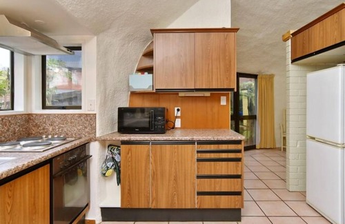 Burnside Apartment | Koepel House-Unique dome shaped holiday home