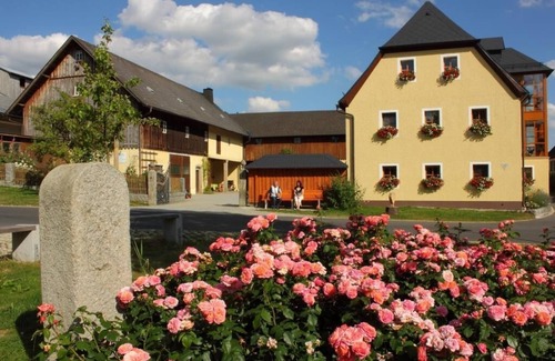 Wunsiedel Apartment | Komfortable und gemütlich eingerichtete Ferienwohnung ideal für kleine Familien und Paare
