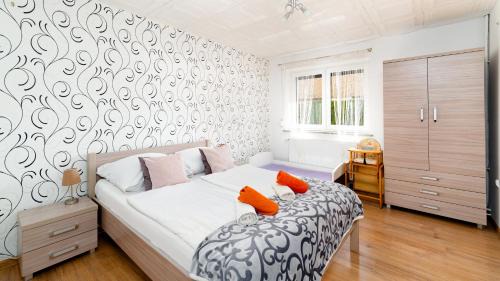 Kowary Apartment | Komfortowy Apartament Zielony Zakątek z widokiem na góry