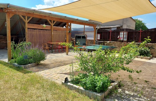 Menkin House | Kommen Sie zur Entdeckung von Ruhe und Aktiver Erholung in die Landidylle