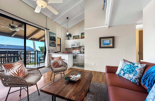 Kailua-Kona Condo | Kona Makai 6303: Tropical Retreat 1BR w/Ocean Views, Pool & Gym