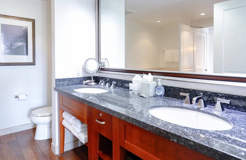 Honokowai Condo | Konea 1024 ~ Relax in Style at Honua Kai: Spacious & Upgraded on Penthouse Level