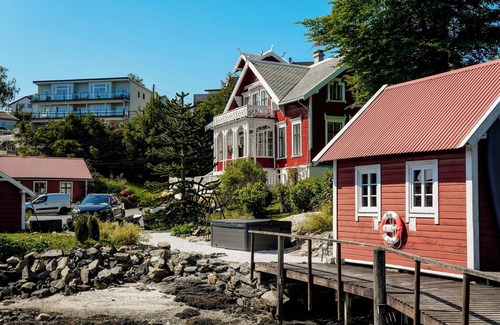 Godvik Apartment | "Kongen" - Seaview - Just 15 minutes from Bergen