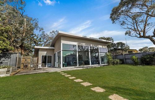 Banksia Peninsula House | Kookaburras