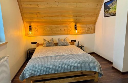 Male Ciche House | Koperkowe Domki Zakopane