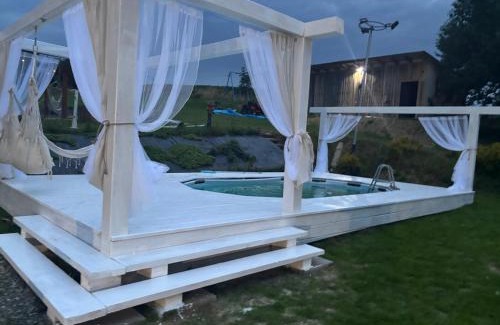 gmina Zegocina House | Koperkowy Raj Beskid Wyspowy Domek Małopolska Jacuzzi Playroom