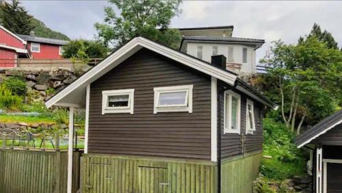 Svolvaer Apartment | Koselig studioleilighet i Svolvær - Lofoten ved Svolværgeita, Djevelporten