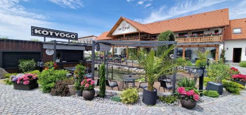 Lupeni Bed & Breakfast | Kotyogó Panzió