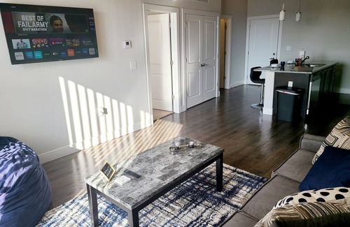 Central West End Apartment | Kozy King w/Patio- 4th Floor - Heart of CWE (424)