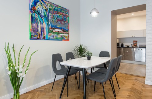 Warszawskie Apartment | Krakow's Most Outstanding, Very Large, Prime Stay Location