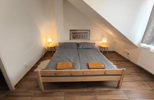 Kraluv Dvur Apartment | Kralovak