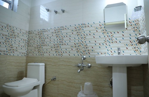 Bengaluru Hotel | Krishna's Landmark Business Hotel