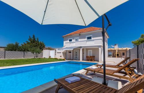 Visocane House | Kristina holiday home with private swimmingpool