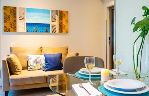 Barceloneta Apartment | Kronos on the Beach suite 1