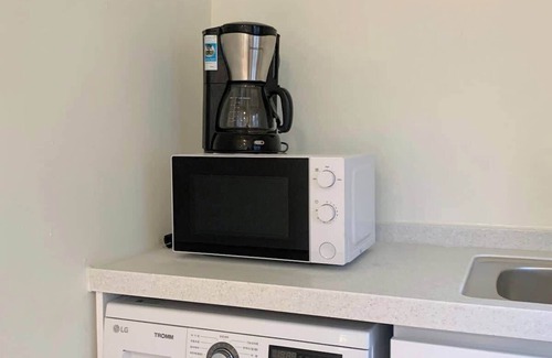 Seongnae-dong Apartment | KSPO, Lotte Tower,Olympic park, Oversized studio