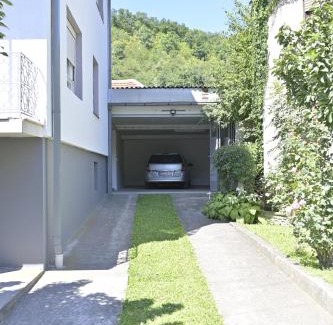 Strmosten Apartment | Kuća za odmor ŽIVKOVIĆ - STRMOSTEN