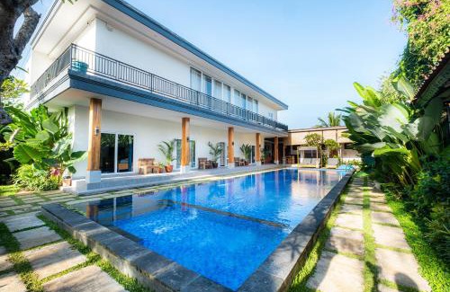 Mas Hotel | Kubu Kirana by Supala
