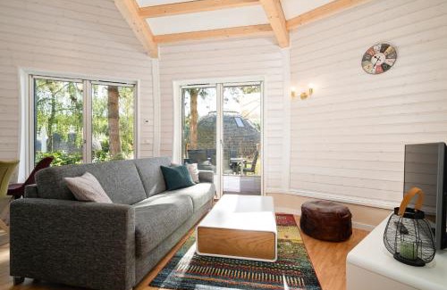 Muritz House | Kugelhaus Selene - Ruhiger Rückzugsort in sanfter Architektur