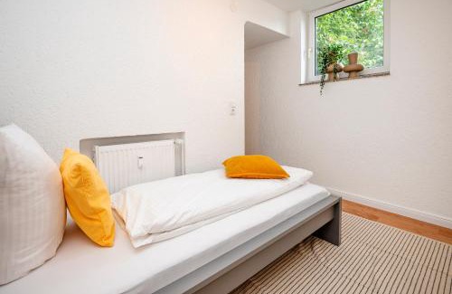 Oberhausen Apartment | Kurzzeitglück 24h Self Check-In OB01-02