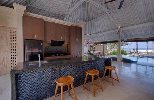 Saba Villa | Kutus Kutus Saba Beach Villa
