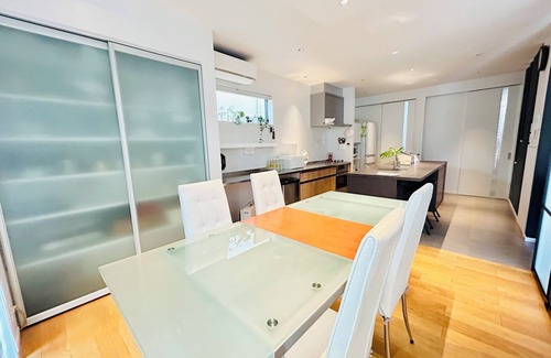 Hirakata House | Kuzuha House