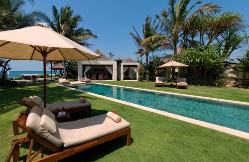 Ketewel Villa | KW4003 - 4 Bedroom Villa in Pabean Beach
