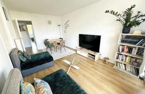 Colombes Apartment | l'écrin de la mairie