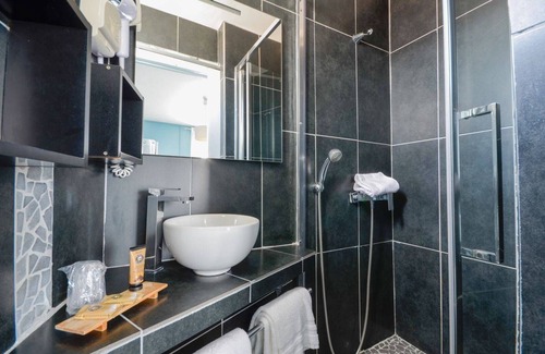 Saintes-Maries-de-la-Mer Hotel | L'Abrivado