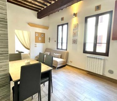 Sansepolcro Apartment | L'Angoletto Home to Stay