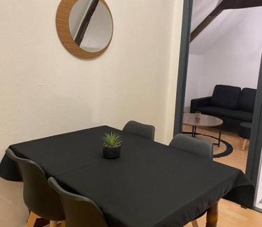 Lesneven Apartment | L'appartement du Conte Even