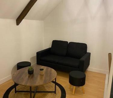 Lesneven Apartment | L'appartement du Conte Even