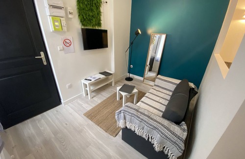 Fontaine Lestang-Bagatelle-Papus-Tabar-Bordelongue Apartment | L'Arène : T1bis refait à neuf à deux pas du métro