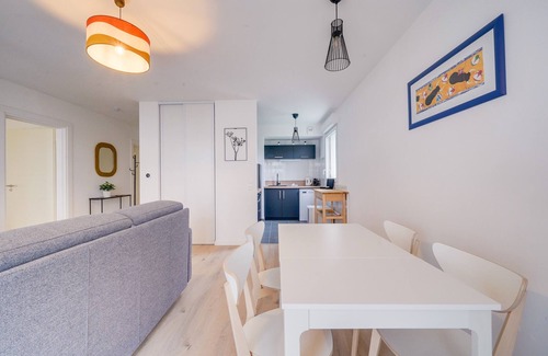 Merignac Apartment | L'Arboresens - Appt avec terrasse et parking
