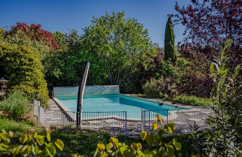 Ongles House | L'Arbre d'Alice - Charming gîte with terrace facing the pool