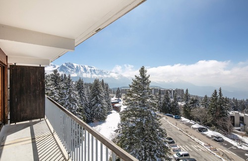 Chamrousse Apartment | L'Arcelle - à 50 mètres des télésièges