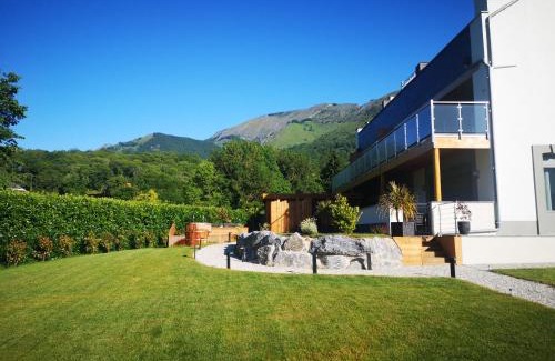 Ayzac-Ost Apartment | L'Argalyde Esprit Pyrénées Wellness & Cycling